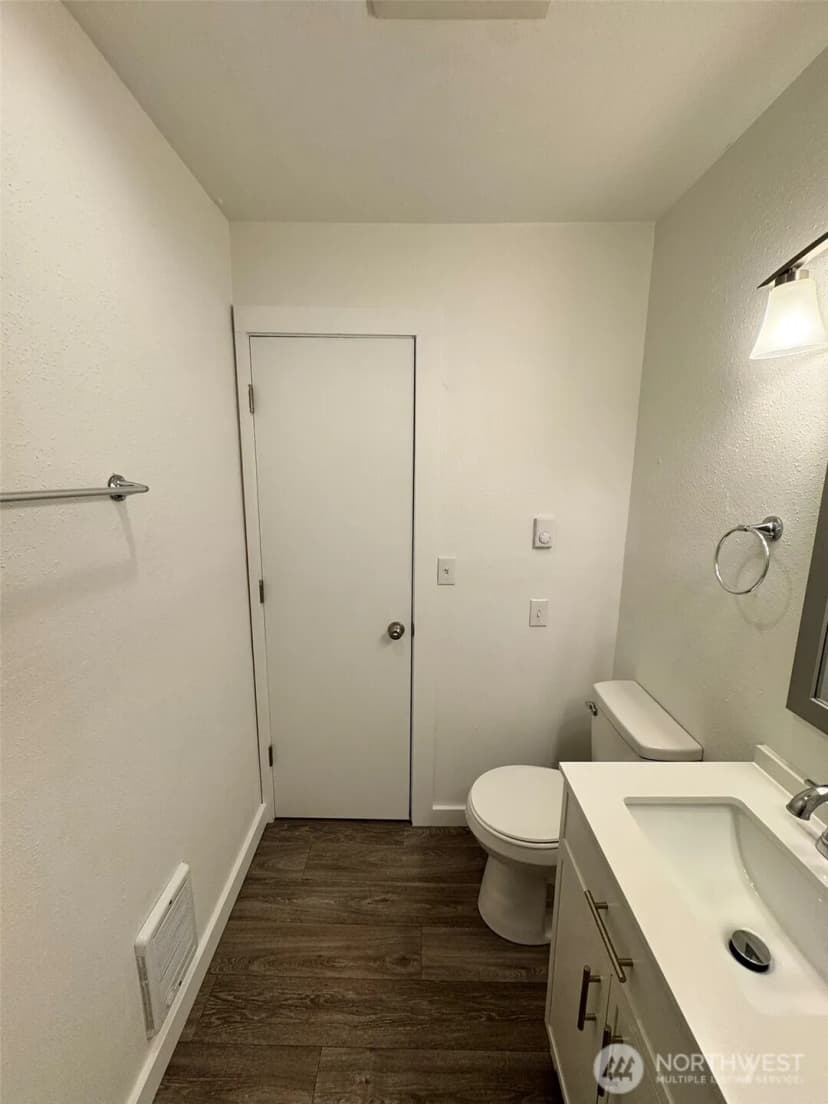 Property photo for 124 Mitchell Street, Sumas photo 21