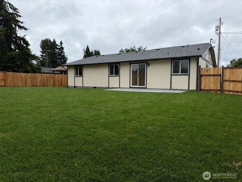 Property photo for 303 Railroad Street Sw, Yelm photo 23