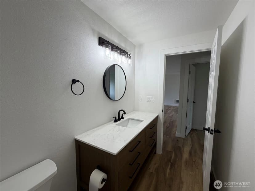 Property photo for 303 Railroad Street Sw, Yelm photo 18