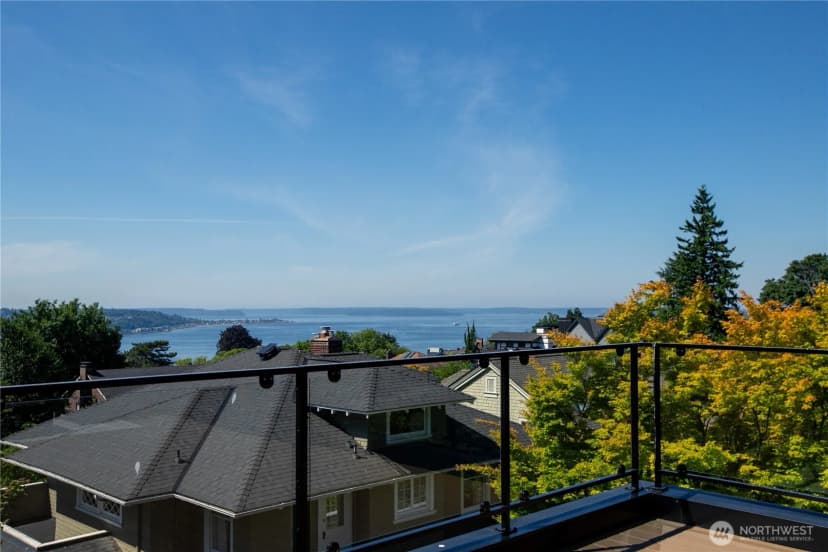 Property photo for 1313 4th Avenue W, Seattle photo 28