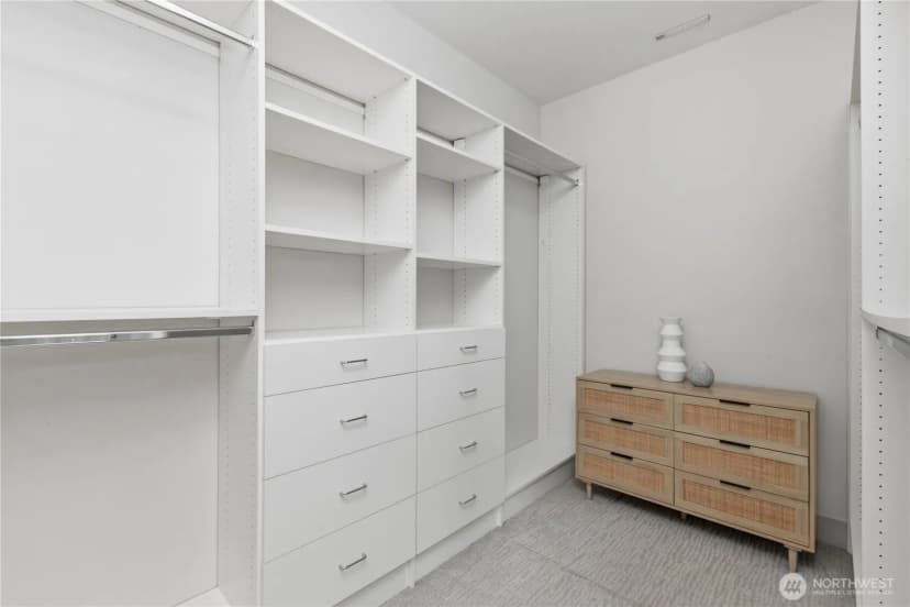 Property photo for 1313 4th Avenue W, Seattle photo 19