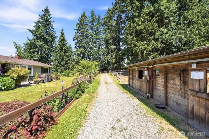 Property photo for 7229 65th Avenue Se, Snohomish photo 15