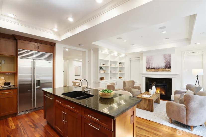 Property photo for 719 Harvard Avenue E, Seattle photo 14