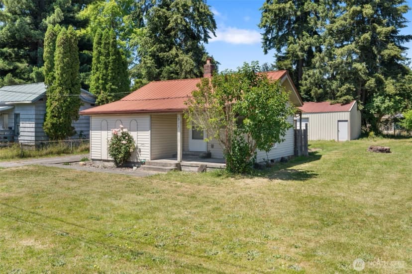 Property photo for 511 W 7th Street, Centralia photo 5
