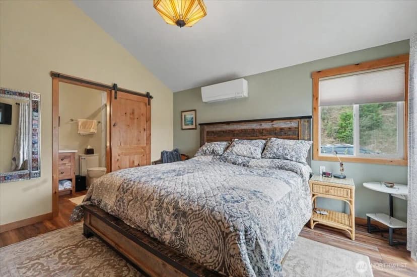 Property photo for 1386 S Lakeshore Road, Chelan photo 25