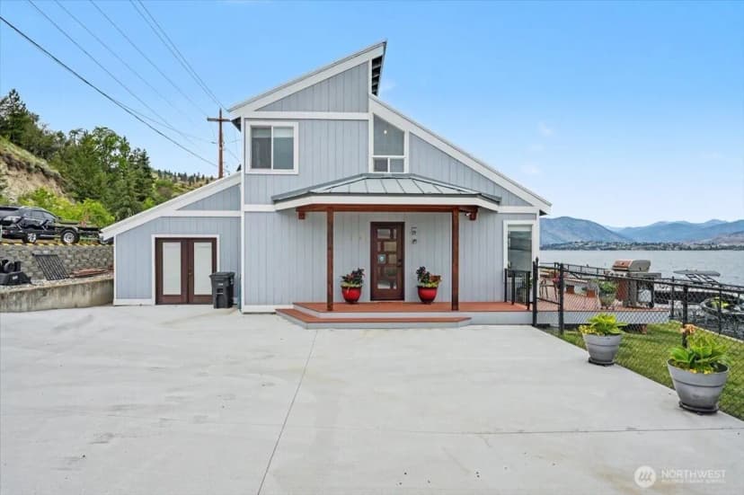Property photo for 1386 S Lakeshore Road, Chelan photo 8