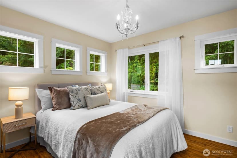 Property photo for 528 W Lake Sammamish Parkway Se, Bellevue photo 29