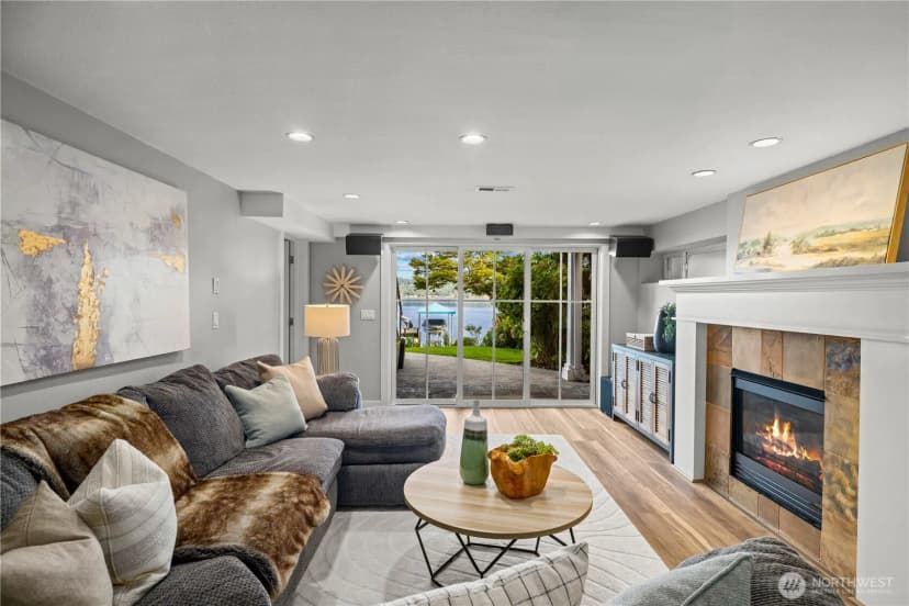 Property photo for 528 W Lake Sammamish Parkway Se, Bellevue photo 22