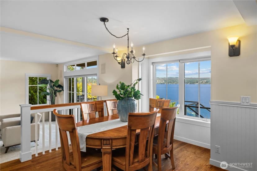 Property photo for 528 W Lake Sammamish Parkway Se, Bellevue photo 8