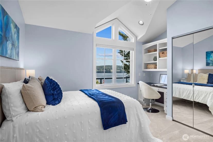Property photo for 528 W Lake Sammamish Parkway Se, Bellevue photo 19