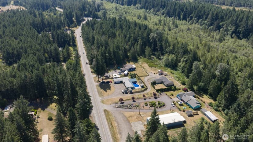 Property photo for 14791 Us 101 Highway, Shelton photo 37