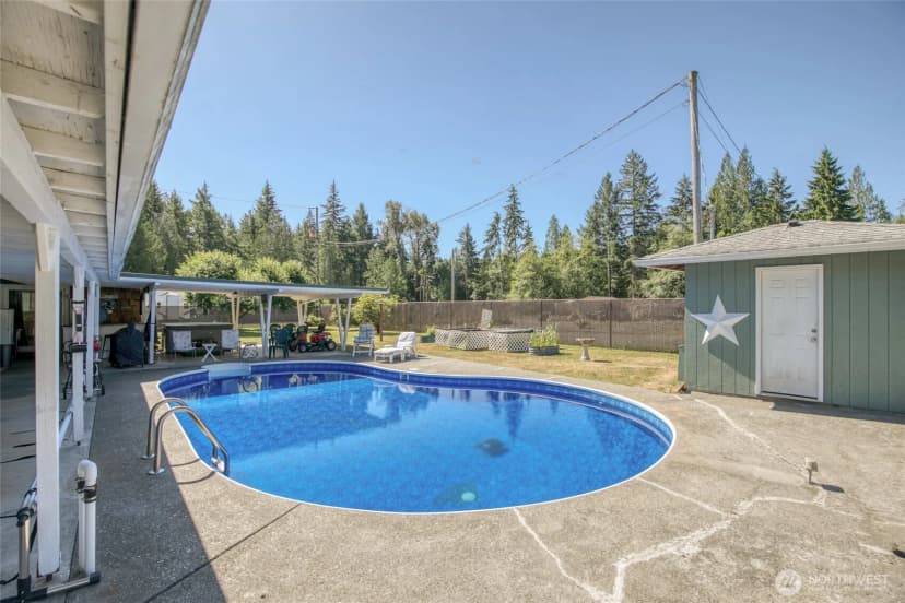 Property photo for 14791 Us 101 Highway, Shelton photo 31