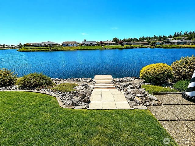Property photo for 8227 Sehome Road, Blaine photo 5