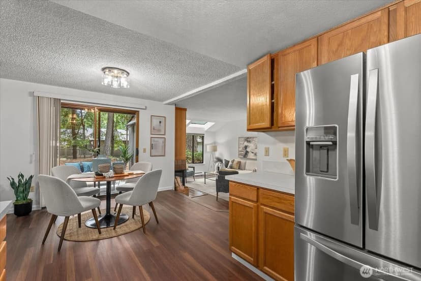 Property photo for 4005 145th Avenue Ne, Bellevue photo 10