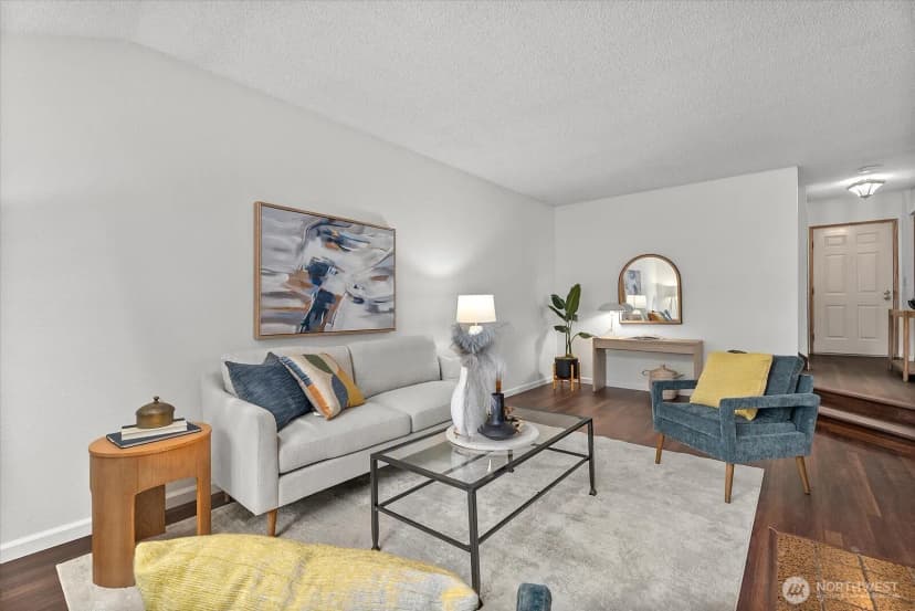 Property photo for 4005 145th Avenue Ne, Bellevue photo 5