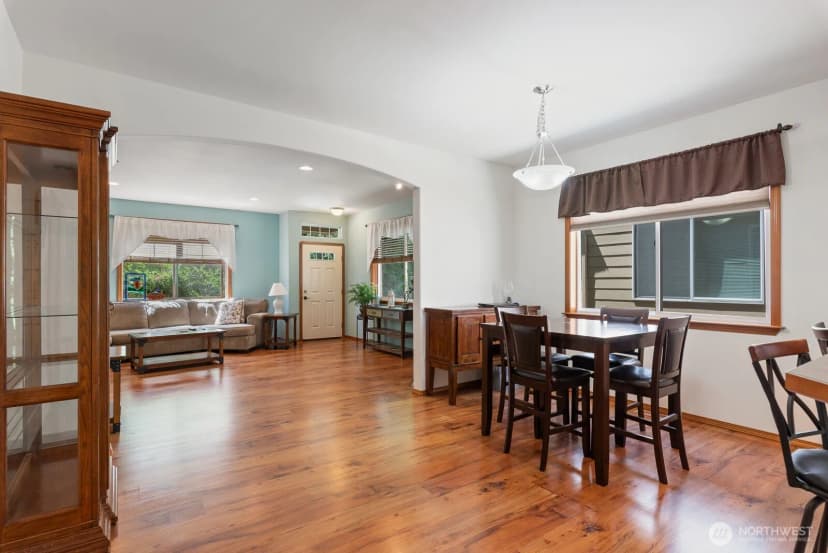 Property photo for 509 E Division Street #a, Arlington photo 5