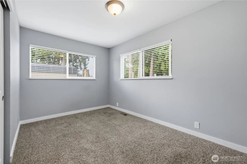 Property photo for 6911 Vandermark Road E, Bonney Lake photo 19