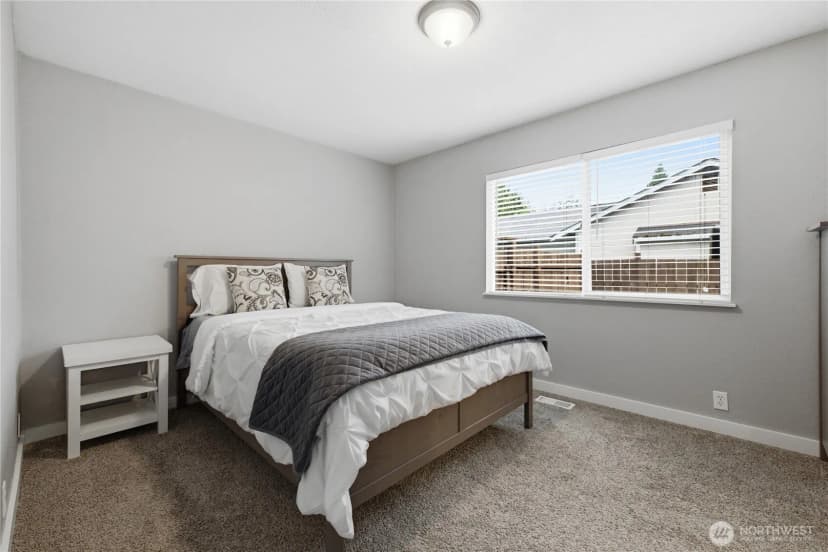 Property photo for 6911 Vandermark Road E, Bonney Lake photo 20