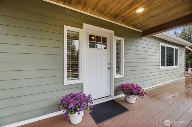 Property photo for 6911 Vandermark Road E, Bonney Lake photo 4