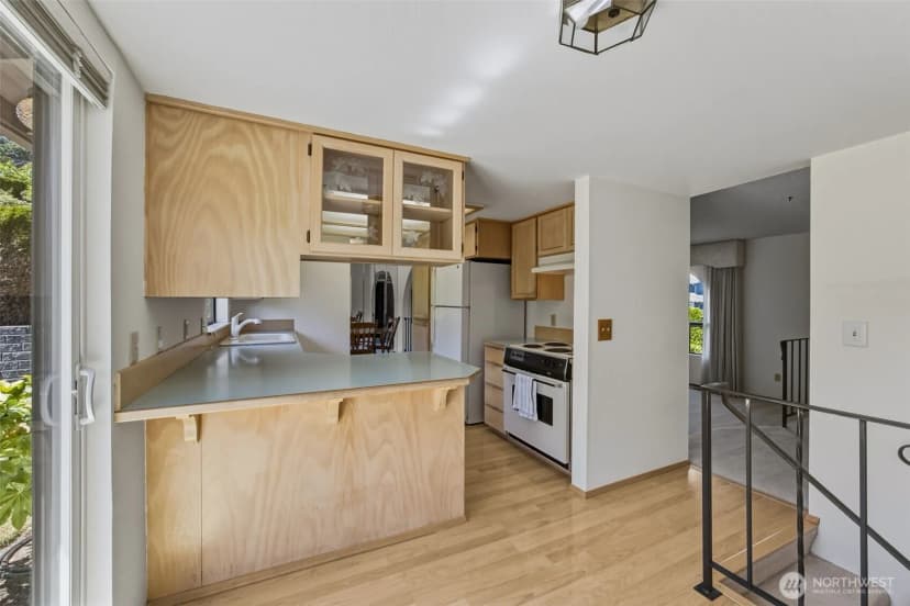 Property photo for 611 Sw 293rd Street, Federal Way photo 10