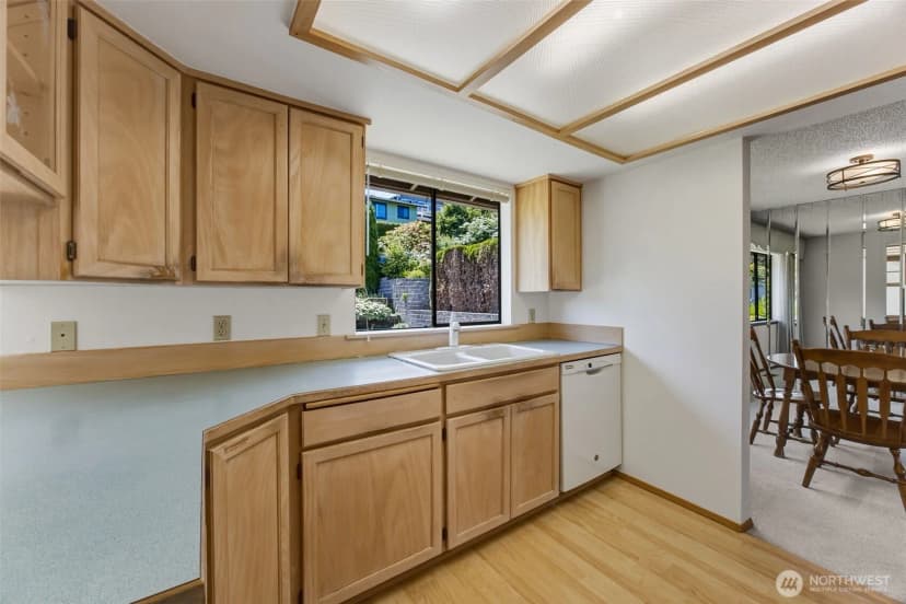 Property photo for 611 Sw 293rd Street, Federal Way photo 11