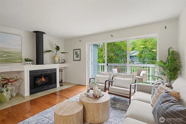 Property photo for 13105 102nd Lane Ne #unit 5, Kirkland photo 4