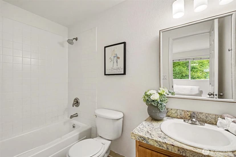 Property photo for 13105 102nd Lane Ne #unit 5, Kirkland photo 20