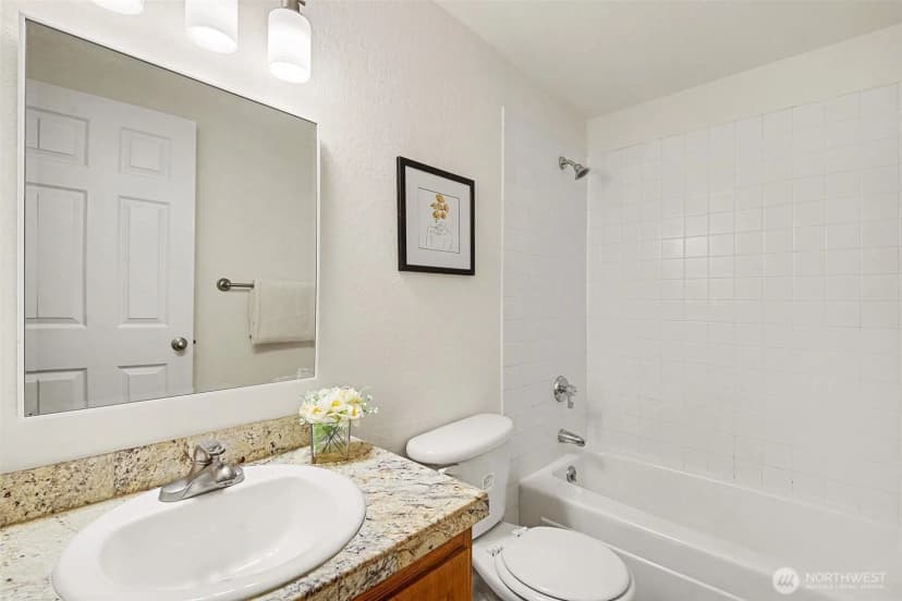 Property photo for 13105 102nd Lane Ne #unit 5, Kirkland photo 19