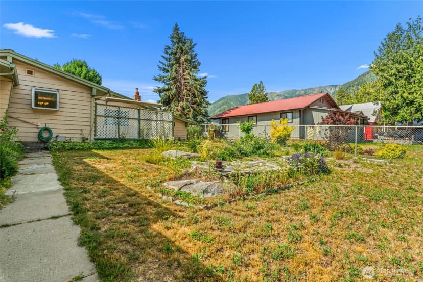 Property photo for 826 Pine Street, Leavenworth photo 32