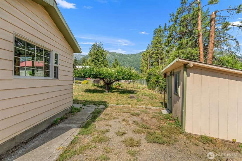 Property photo for 826 Pine Street, Leavenworth photo 34