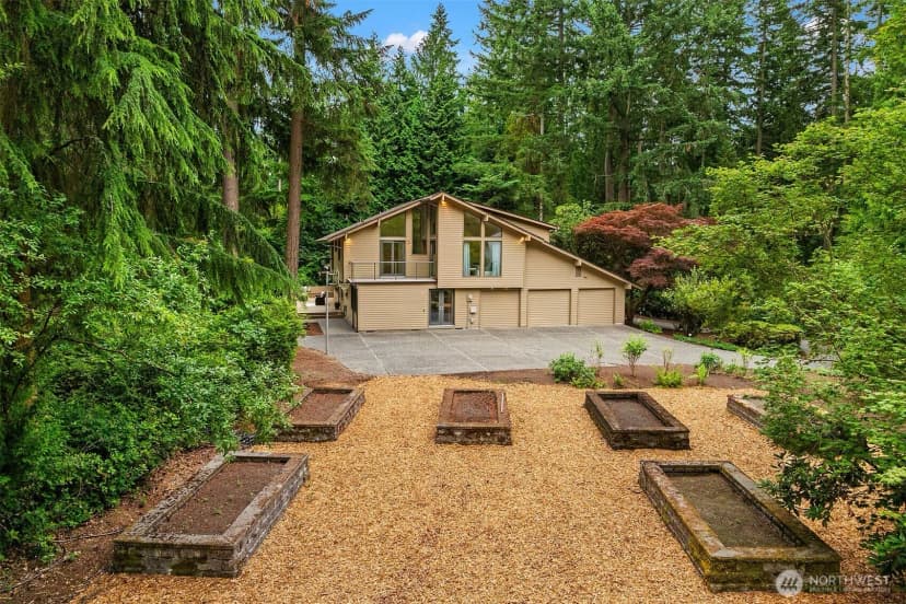 Property photo for 12820 Ne 39th Street, Bellevue photo 34