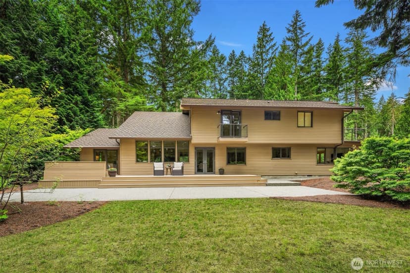 Property photo for 12820 Ne 39th Street, Bellevue photo 30