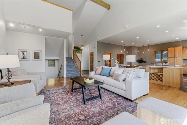 Property photo for 323 Stoneybrook Lane, Wenatchee photo 5