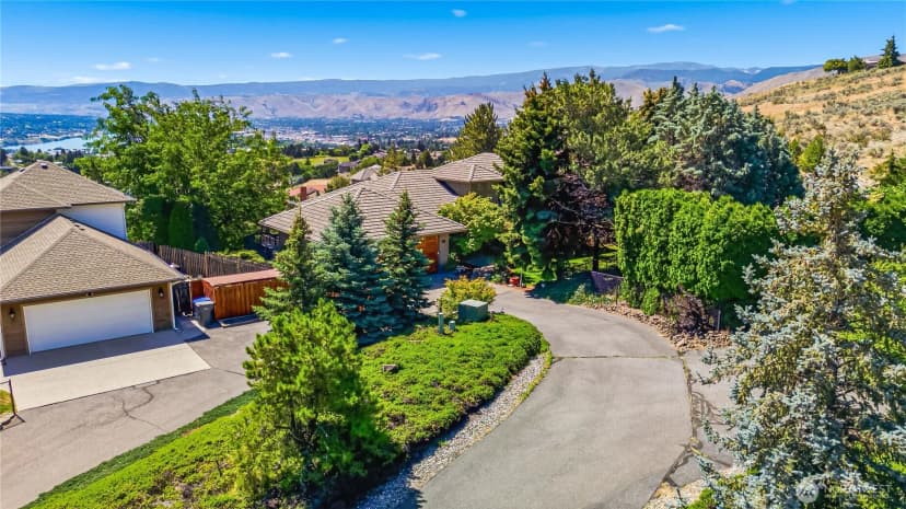 Property photo for 323 Stoneybrook Lane, Wenatchee photo 36