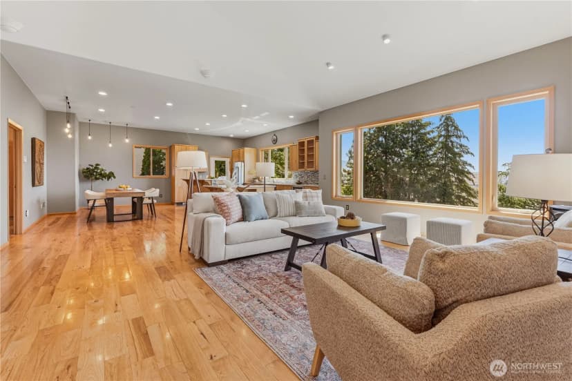 Property photo for 323 Stoneybrook Lane, Wenatchee photo 3