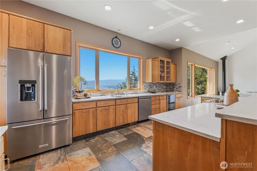 Property photo for 323 Stoneybrook Lane, Wenatchee photo 6