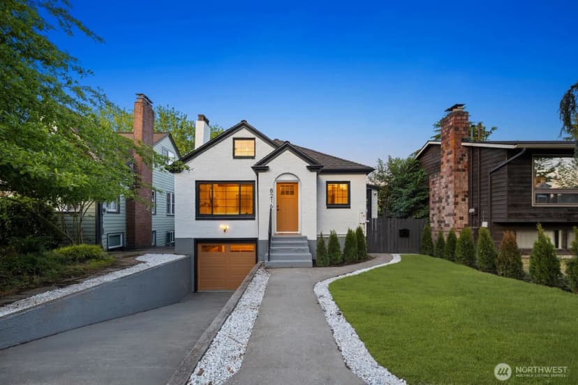 Property photo for 8216 Interlake Avenue N, Seattle