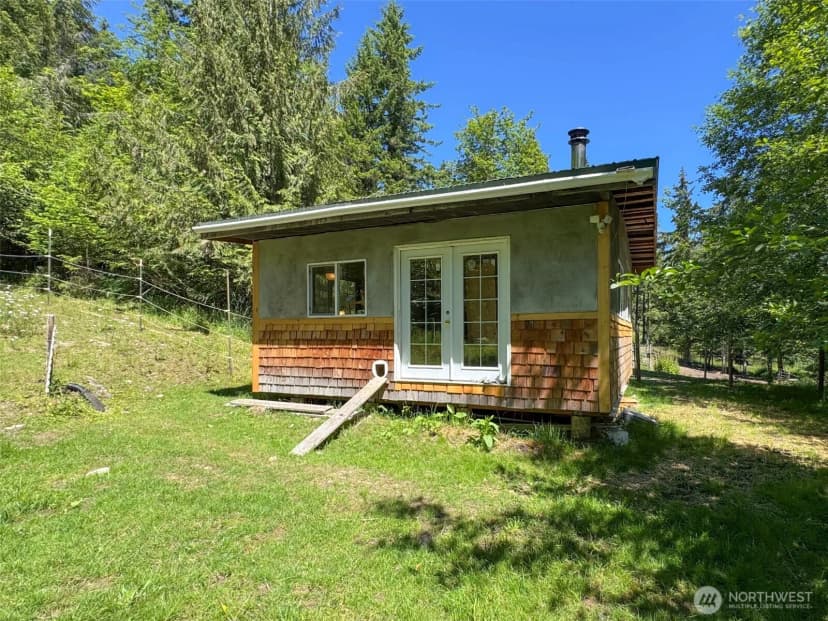 Property photo for 663 Glass Road, Port Angeles photo 11