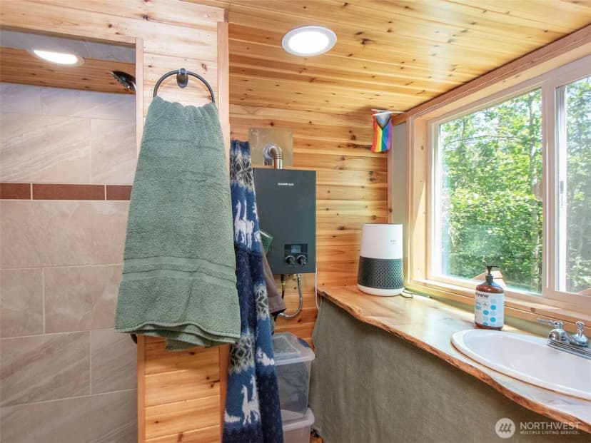 Property photo for 663 Glass Road, Port Angeles photo 6