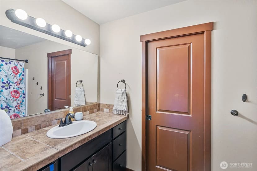 Property photo for 4041 61st Court Sw, Olympia photo 23