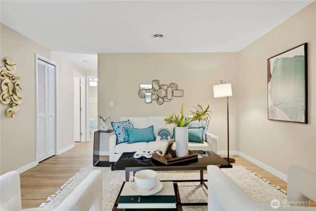 Property photo for 12219 Ne Bel Red Road #d202, Bellevue photo 3