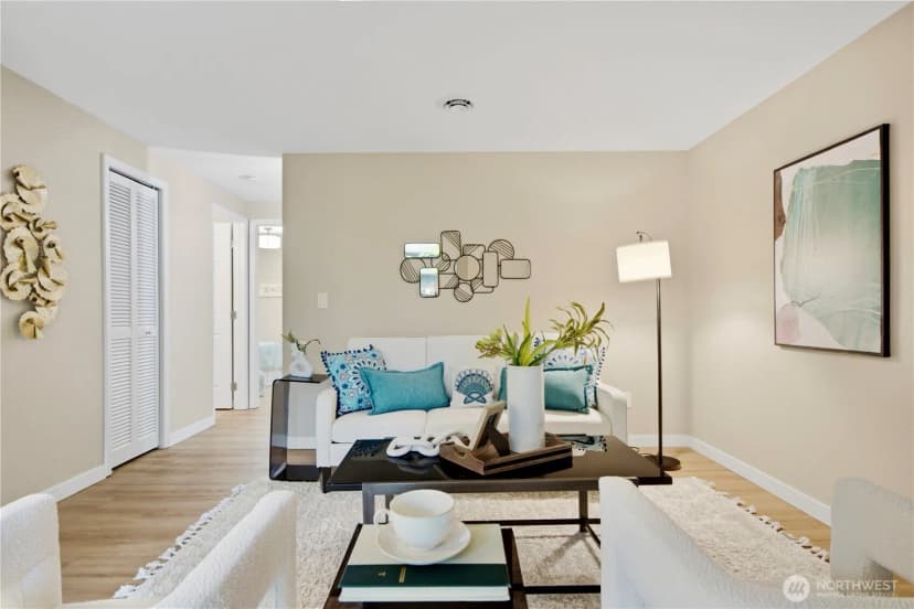 Property photo for 12219 Ne Bel Red Road #d202, Bellevue photo 3