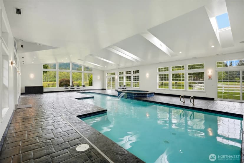 Property photo for 13030 Jim Creek Road, Arlington photo 12