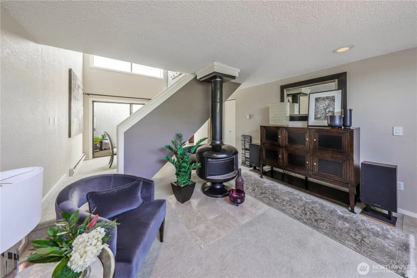 Property photo for 22338 6th Avenue S ##9, Des Moines photo 3