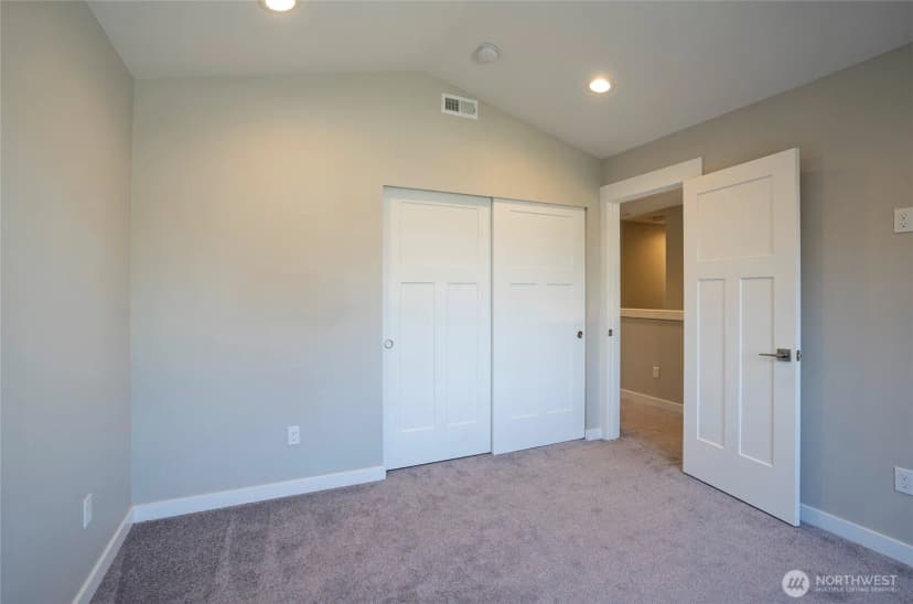 Property photo for 8821 S L Street, Tacoma photo 17