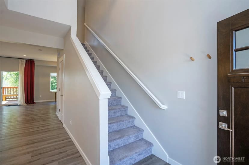Property photo for 8821 S L Street, Tacoma photo 5