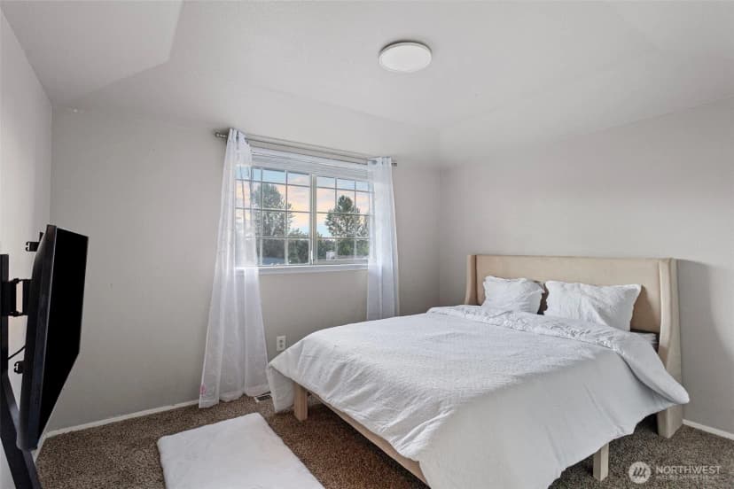 Property photo for 4259 Sw 338th Street, Federal Way photo 9