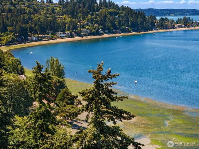 Property photo for 2714 Sw 152nd Pl, Burien photo 2