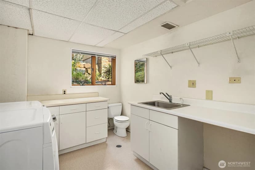 Property photo for 2714 Sw 152nd Pl, Burien photo 23