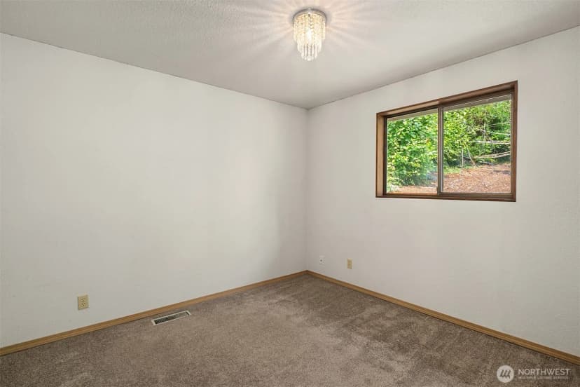 Property photo for 2714 Sw 152nd Pl, Burien photo 20